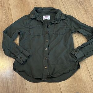 💙 Justice Green Button-Up Shirt 💙